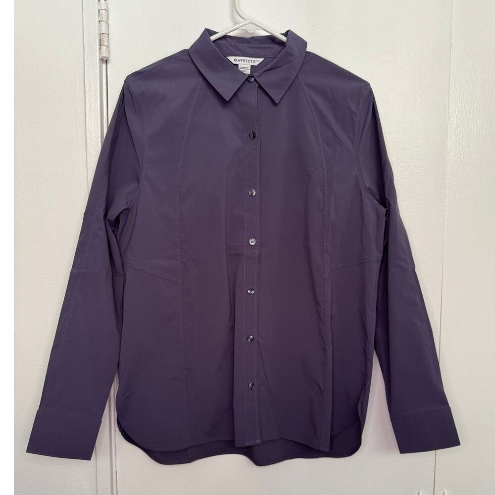 Athleta Relaxed Poplin Performance Button-Up Top in Purple Size Medium